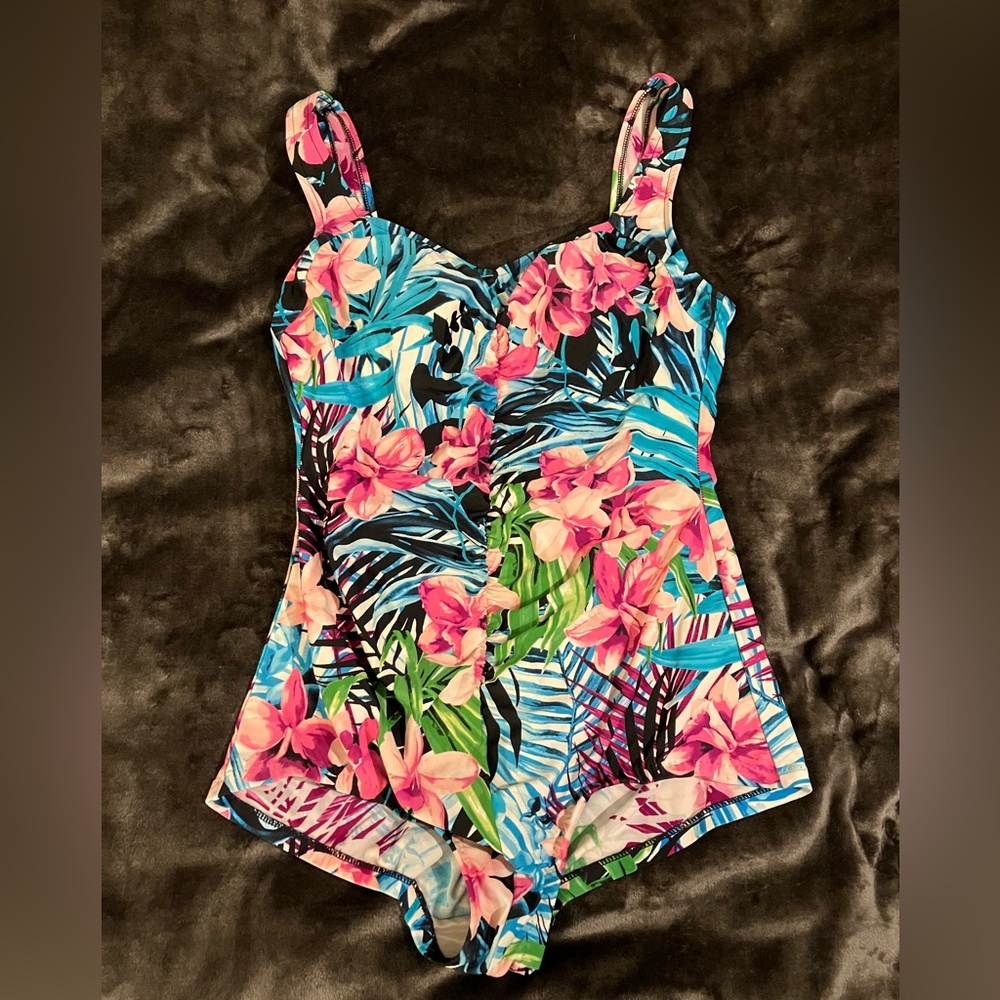 LeCove One Piece Swimsuit
